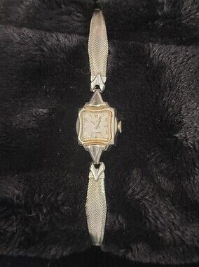 Bulova Vintage 1954 Ladies Bracelet Watch - 10K Gold Filled Dainty Self Winding